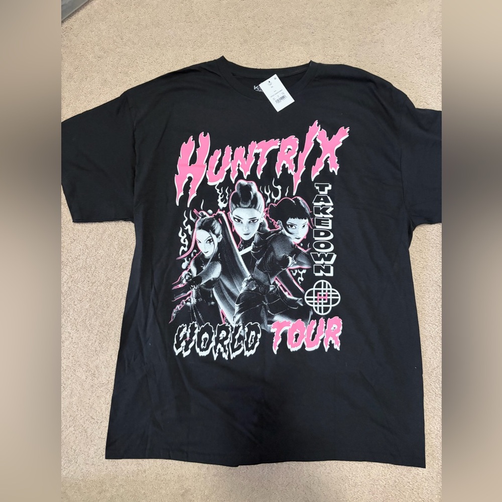 Huntrix World Tour Graphic Tee - Black & Pink, adult xl